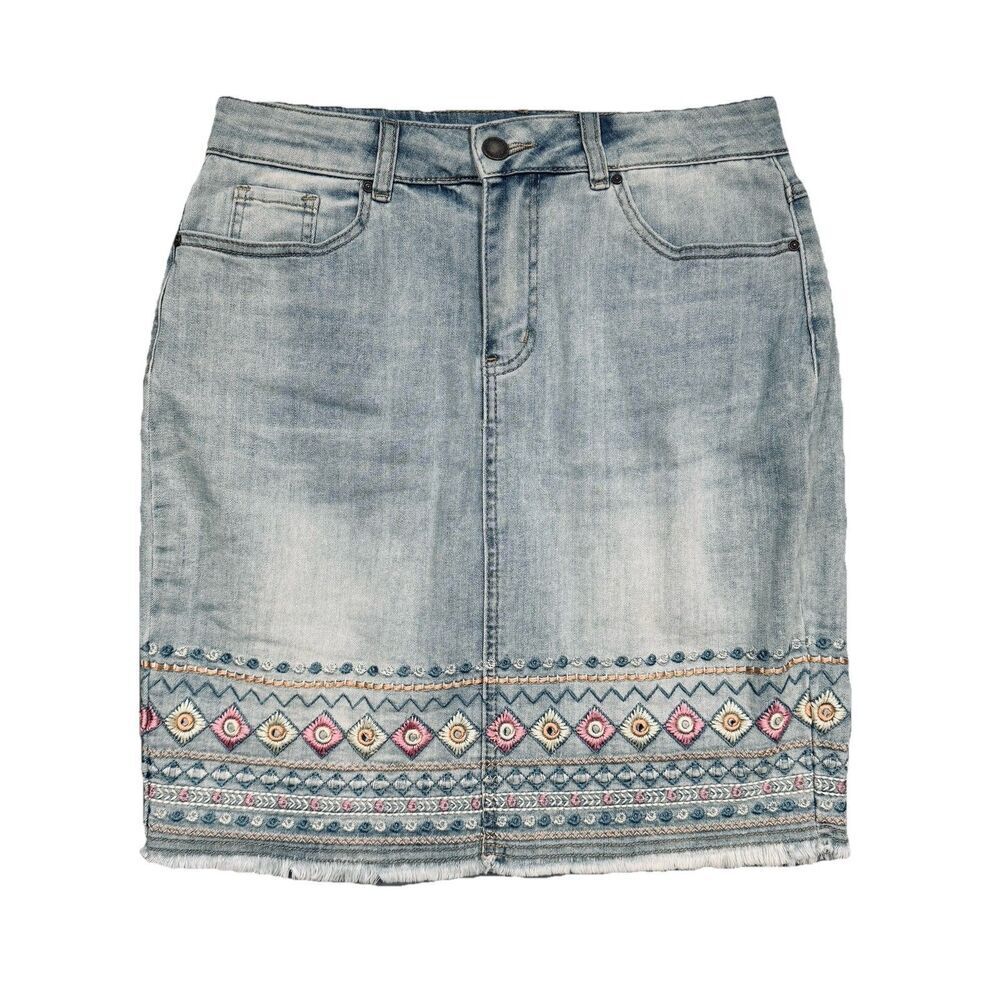 Charlie B Denim Embroidered Skirt Skort 4 (29x19.5) Knee Length Stretch Womens